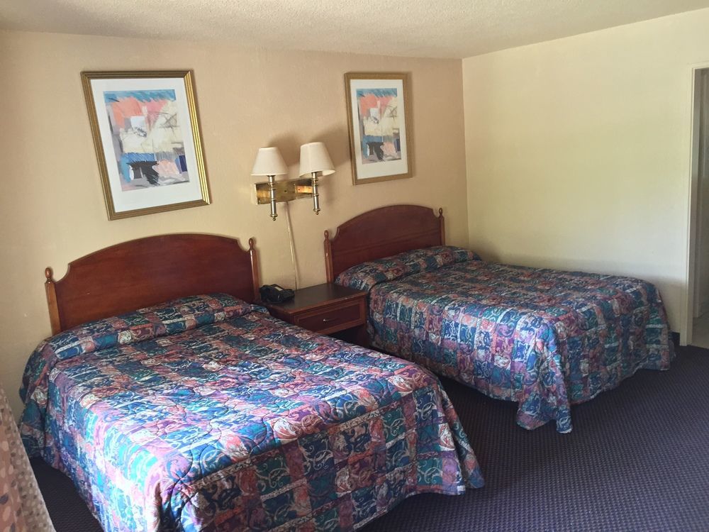 Oyo Hotel Tallahassee Downtown Luaran gambar
